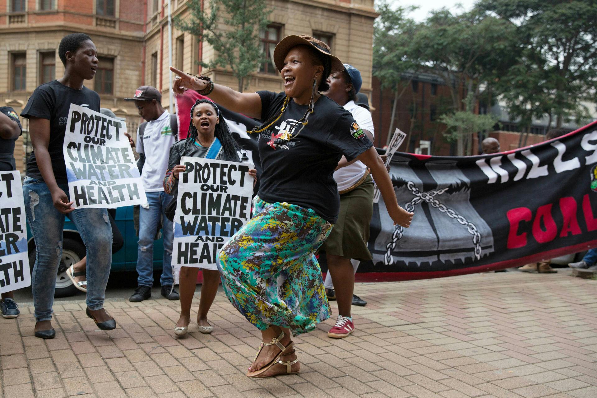 kol, klimat, demonstration, Sydafrika, klimatförändringar, växthusgaser, Earthlife Africa, CER, miljö, vatten, hälsa